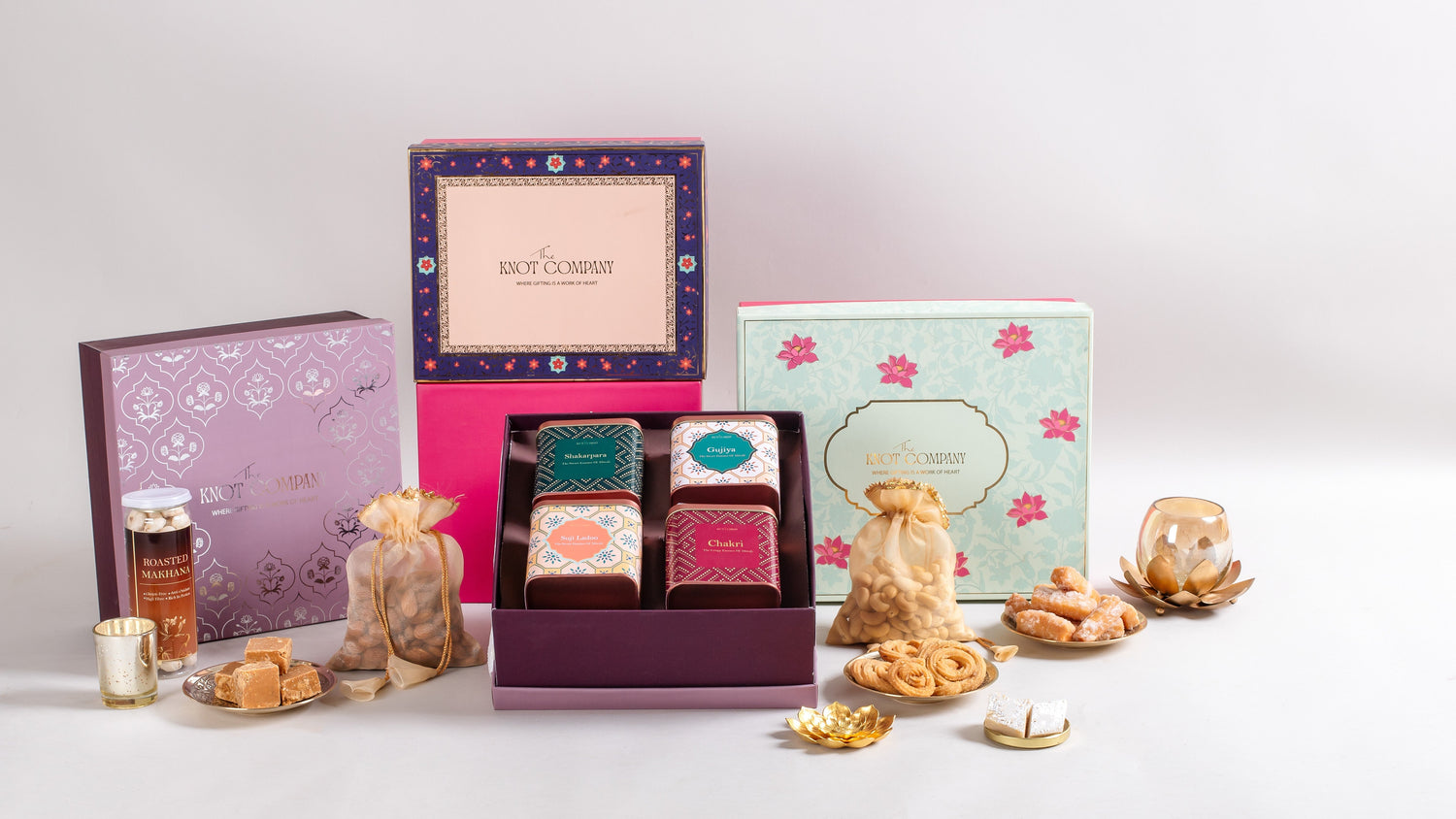 Top 10 Websites to Buy Diwali Corporate Gifts in India 2025