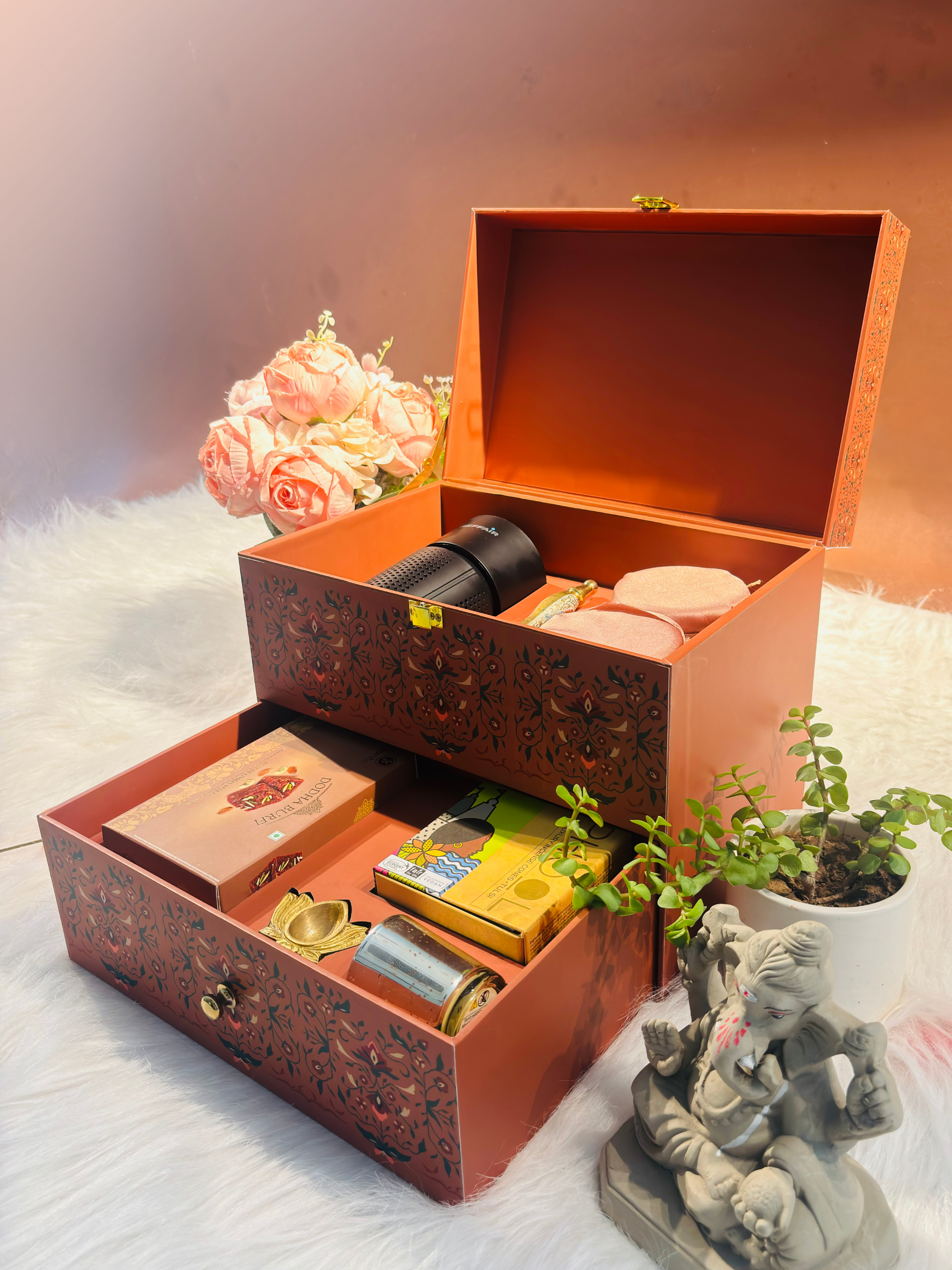 The Heritage Bloom Hamper