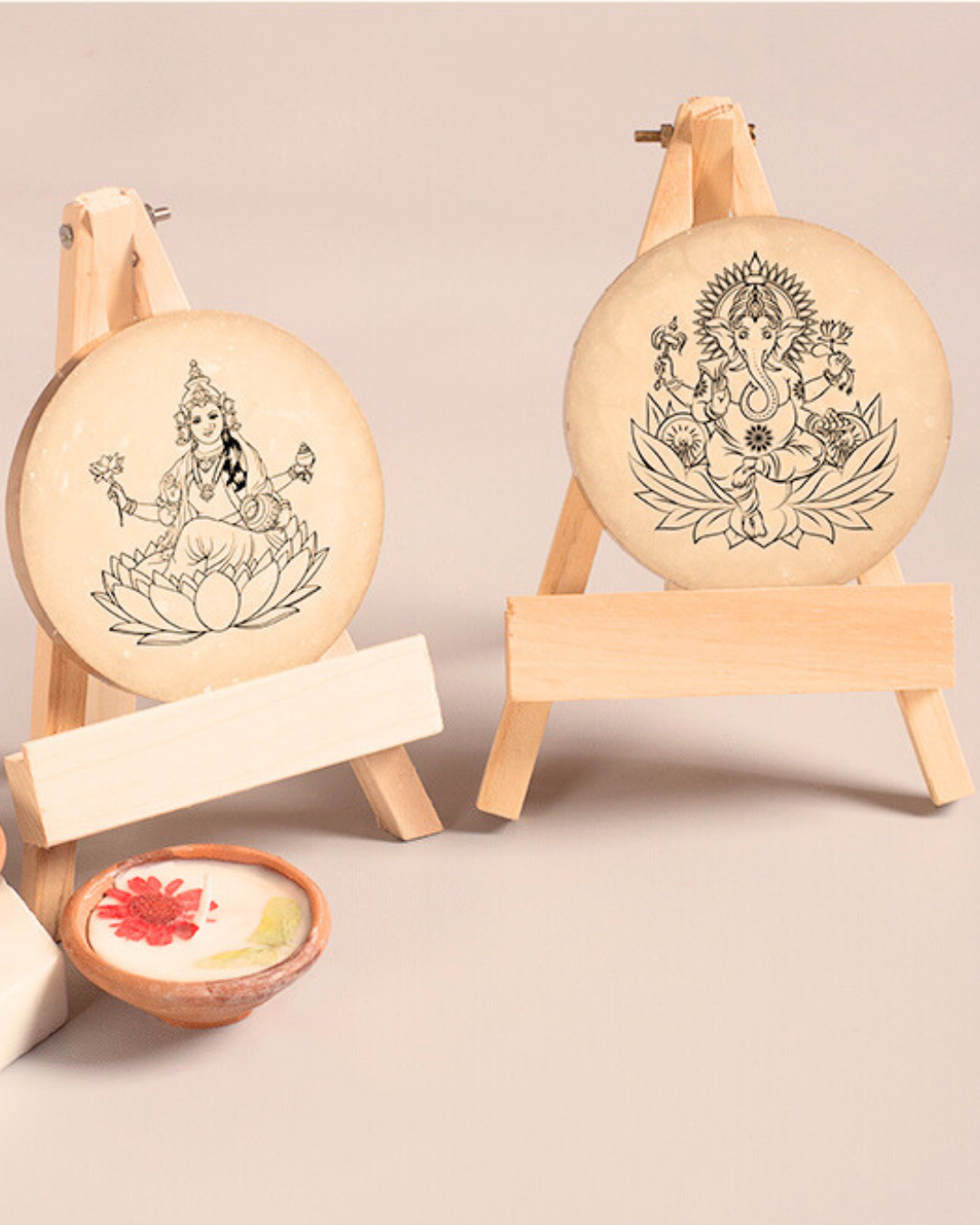 Resin Laxmi Ganesh With Easel