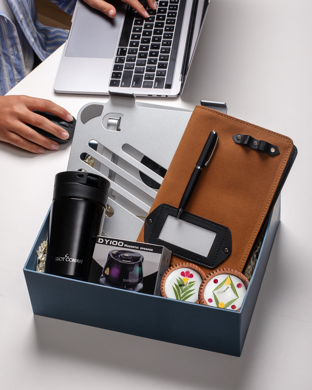 The Festive Desk Hamper