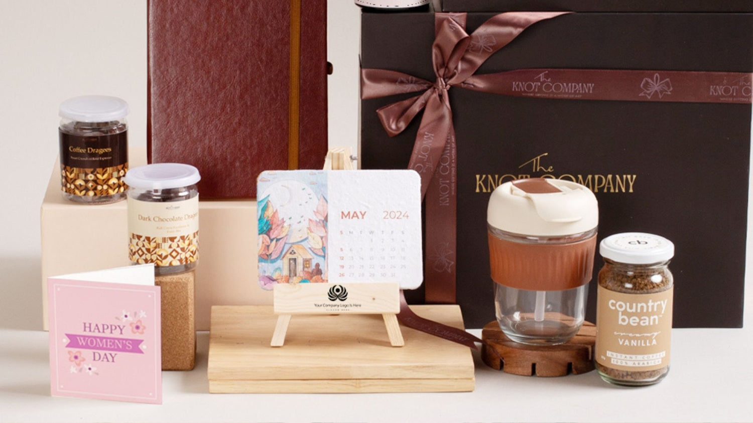 The Ultimate Guide to Choosing the Perfect Corporate Gift Hampers for Every Client