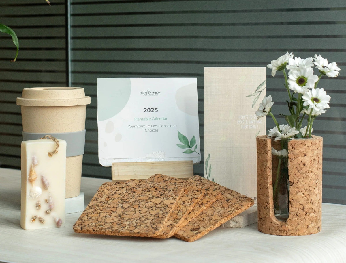 Top 10 Premium Corporate New Year Gift Hampers to Impress Clients in 2026