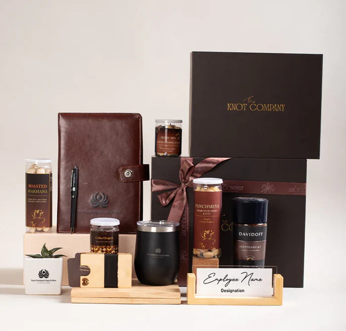 Business Gifts That Leave a Lasting Impression on Clients & Employees
