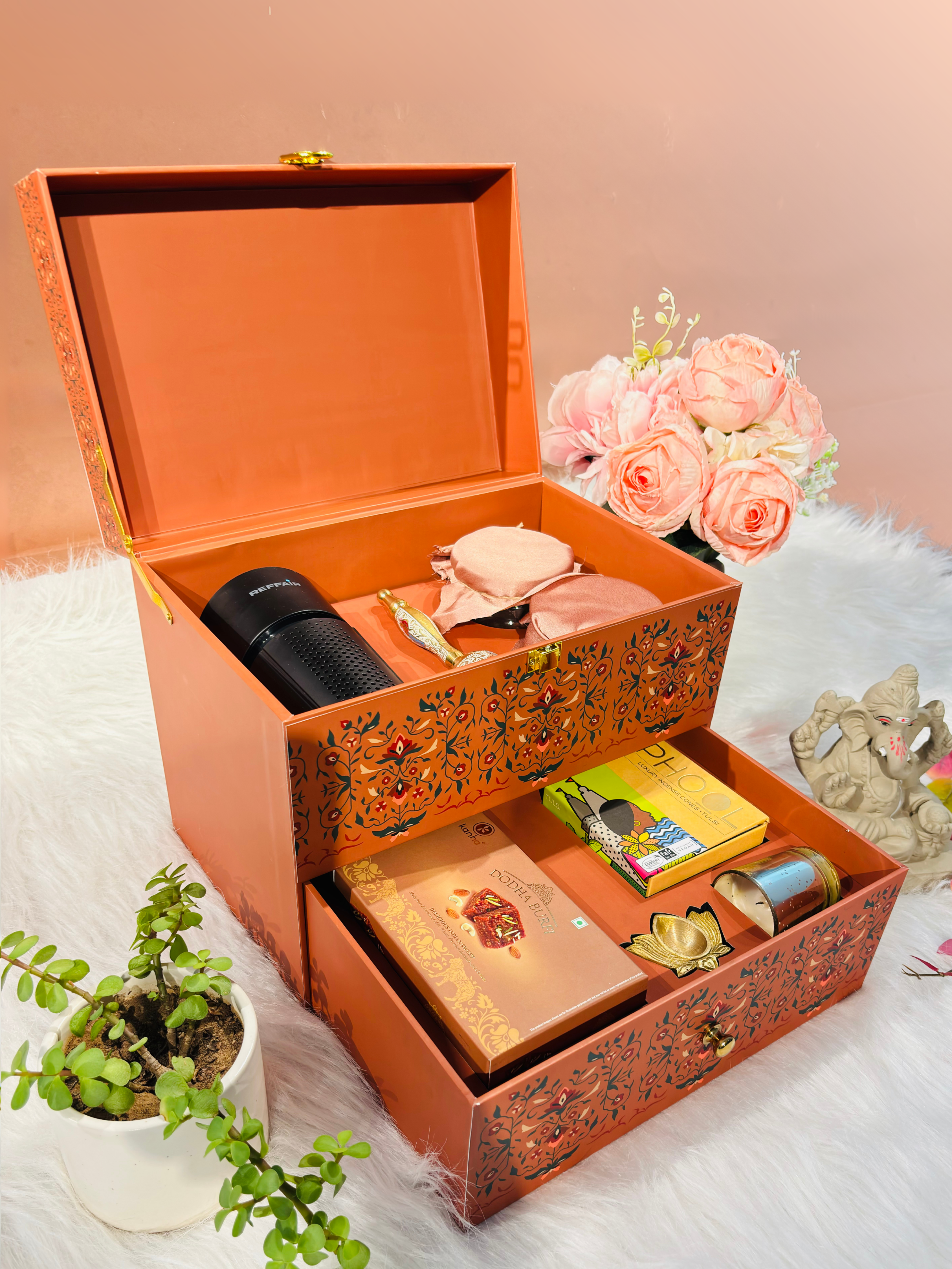 The Heritage Bloom Hamper