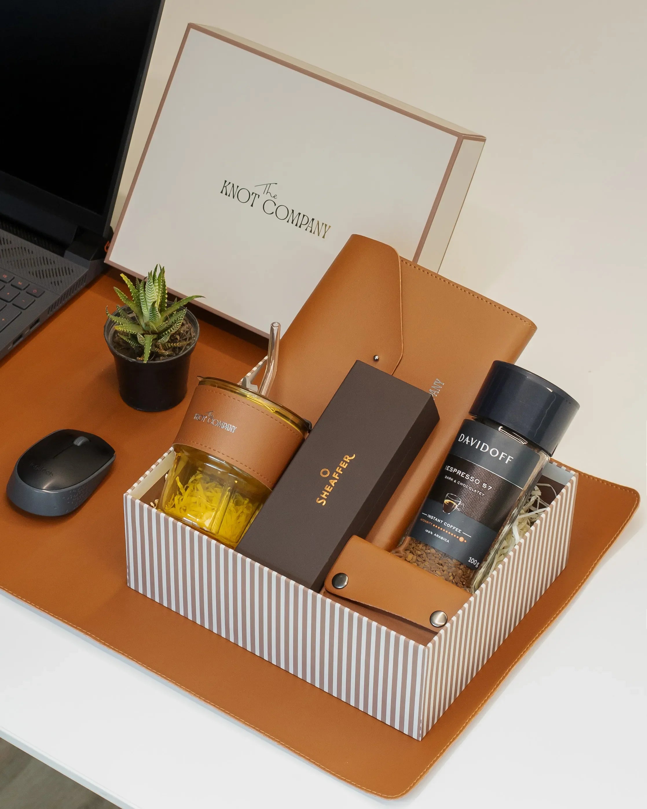 The Executive Luxe Hamper