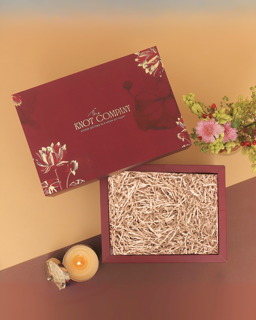 Maroon Sleeve Box (27.4 x 18.7 x 6 cm)