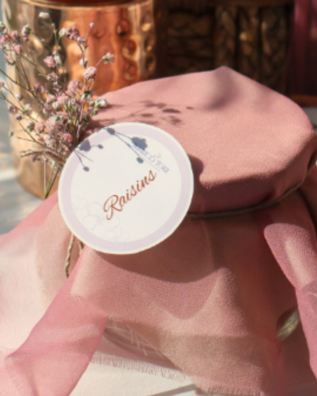 Pistachio In a Glass Jar With Fabric Wrap - 150 Gms